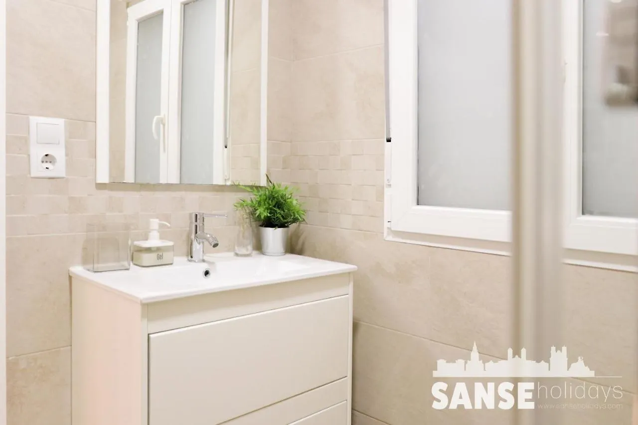 Ondarreta Beach By Sanse Holidays San Sebastian Apartment