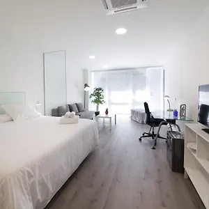 Bed & Breakfast T5 Donostia, San Sebastián